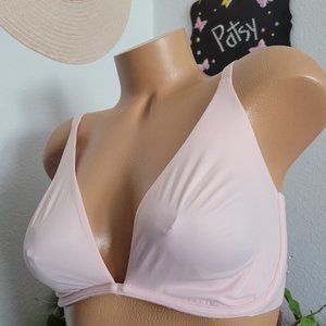 NWT  VS INCREDIBLE BY  VICTORIA Unlined Demi Bra 583